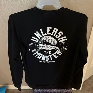 Girls who powerlift crew